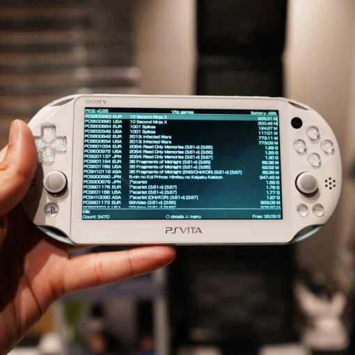 PlayStation® Vita - Image 3