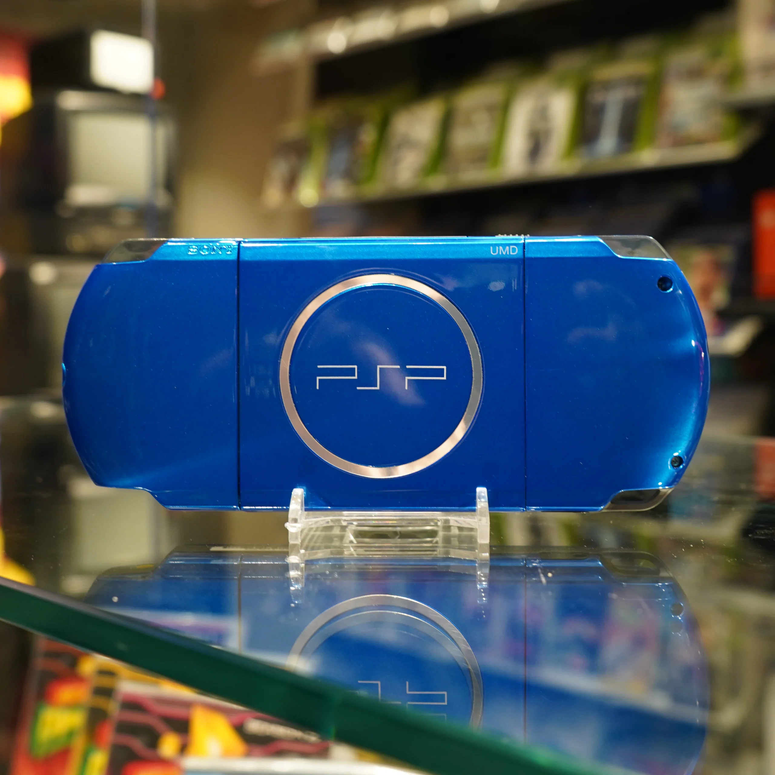 PSP 3000 128GB - Vibrant Blue - Image 2