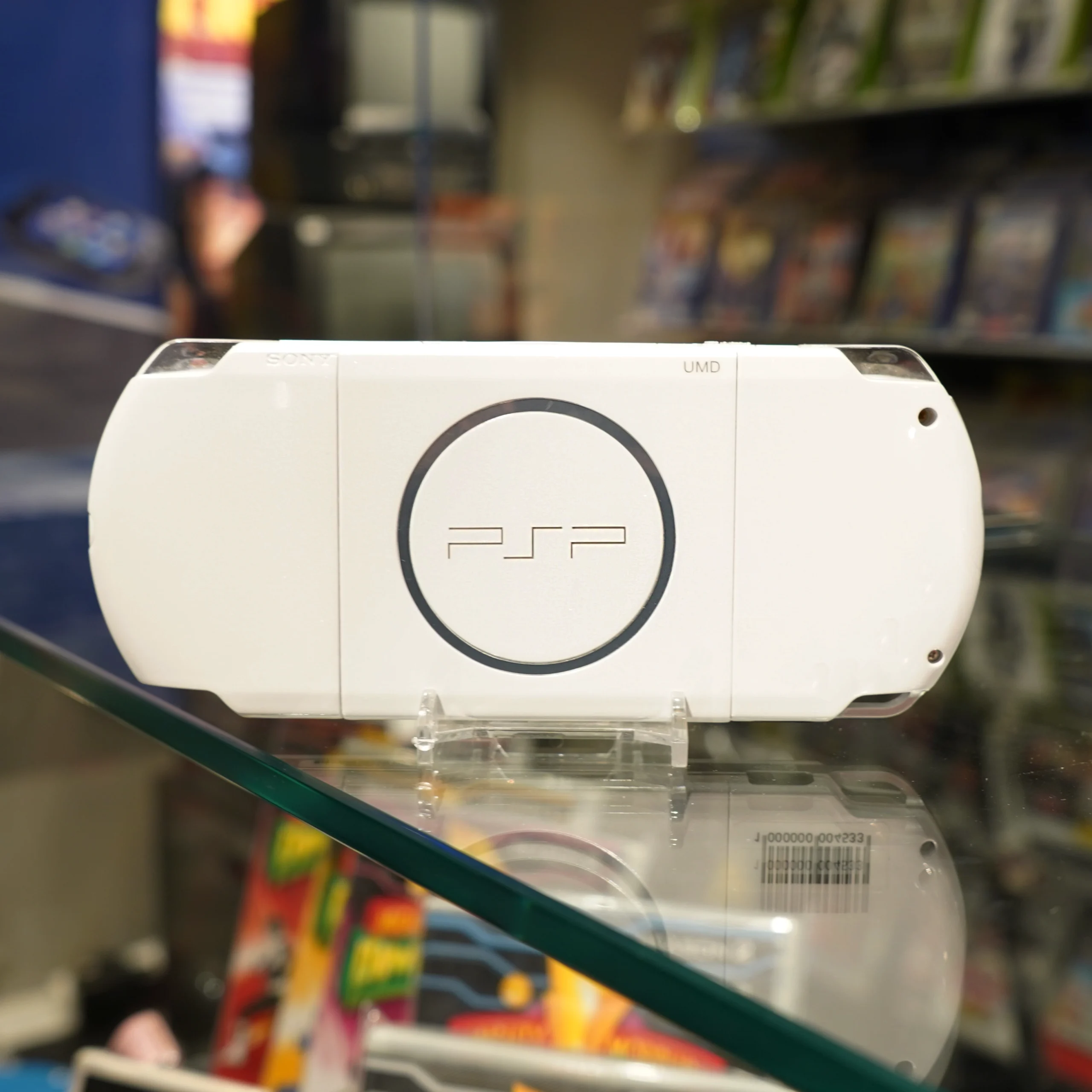 PSP 3000 128GB - Pearl White - Image 2