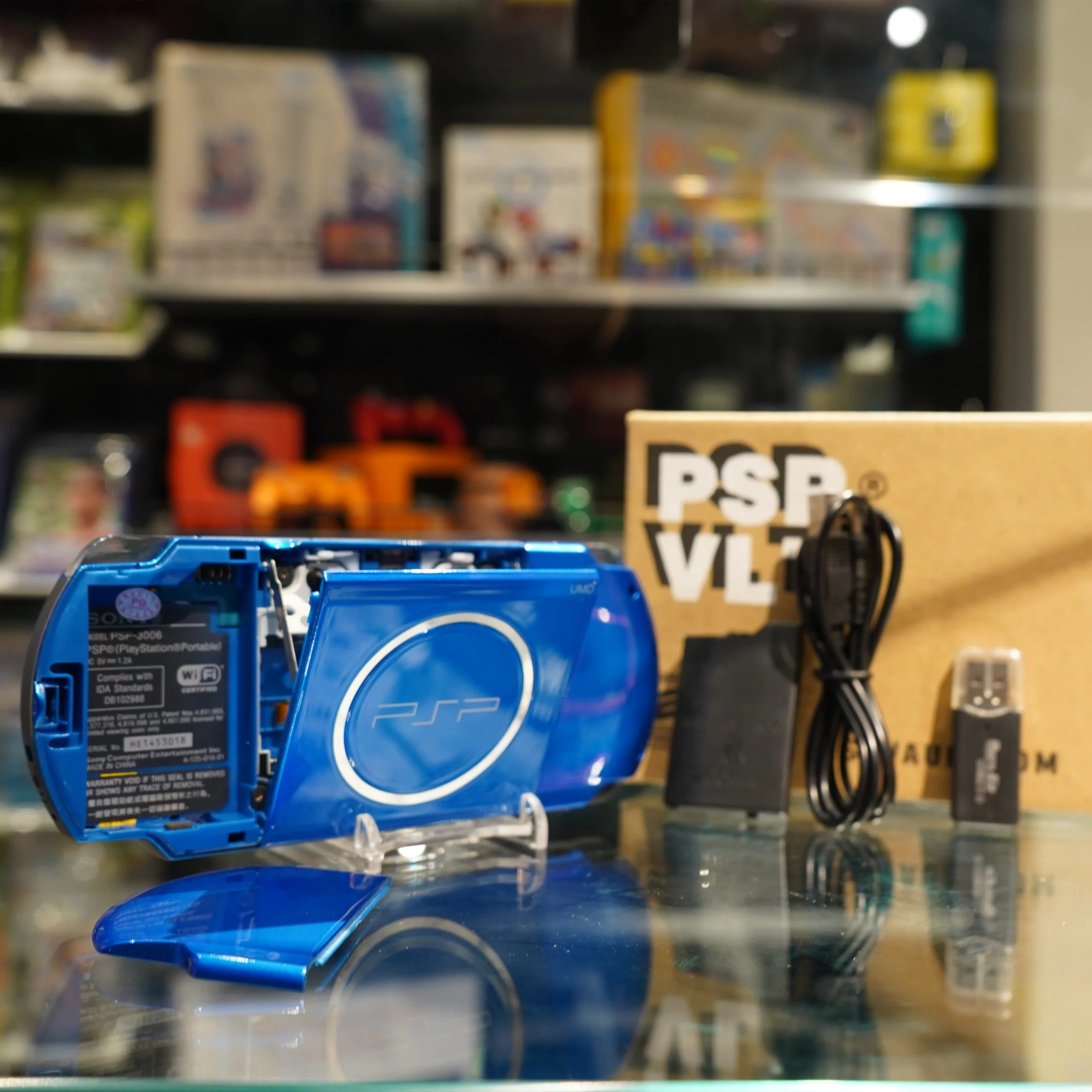 PSP 3000 128GB - Vibrant Blue - Image 3