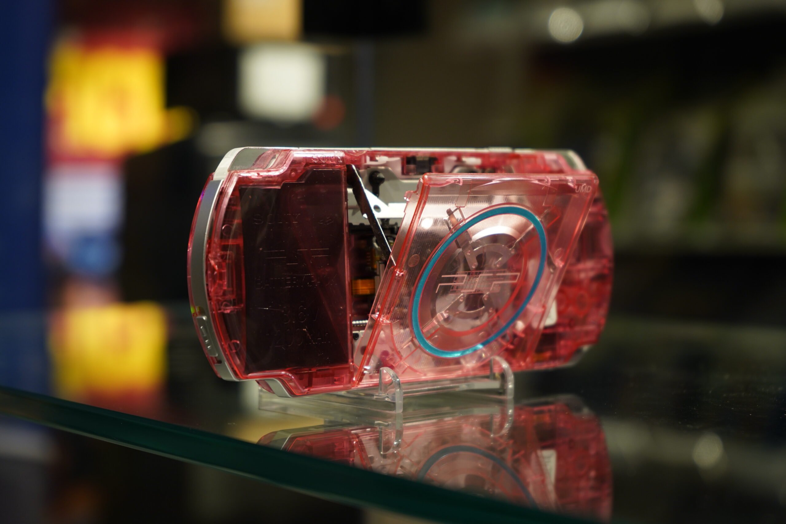 PSP 3000 128GB - Petal Pink - Image 4