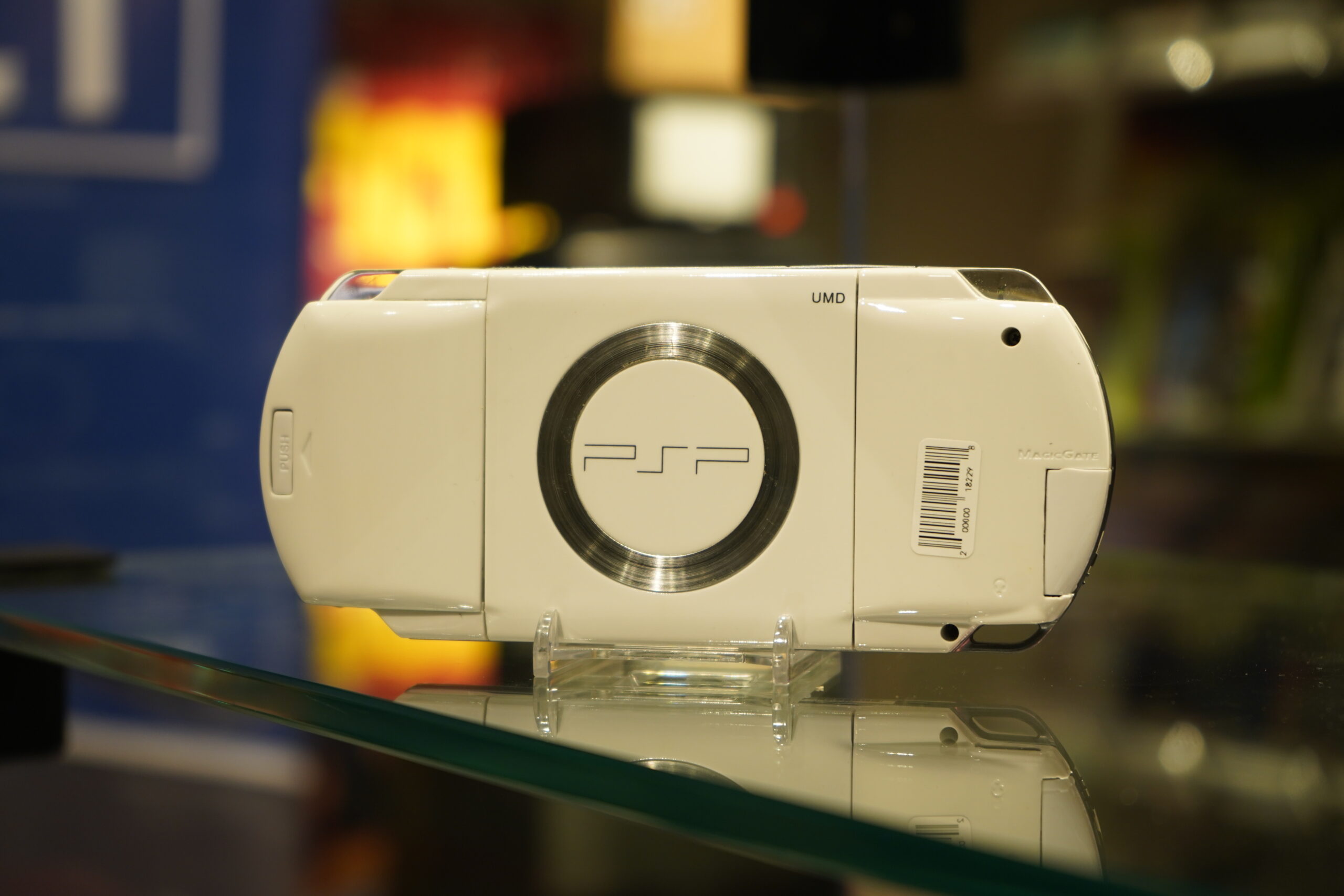 PSP 1000 128GB - Arctic White - Image 3