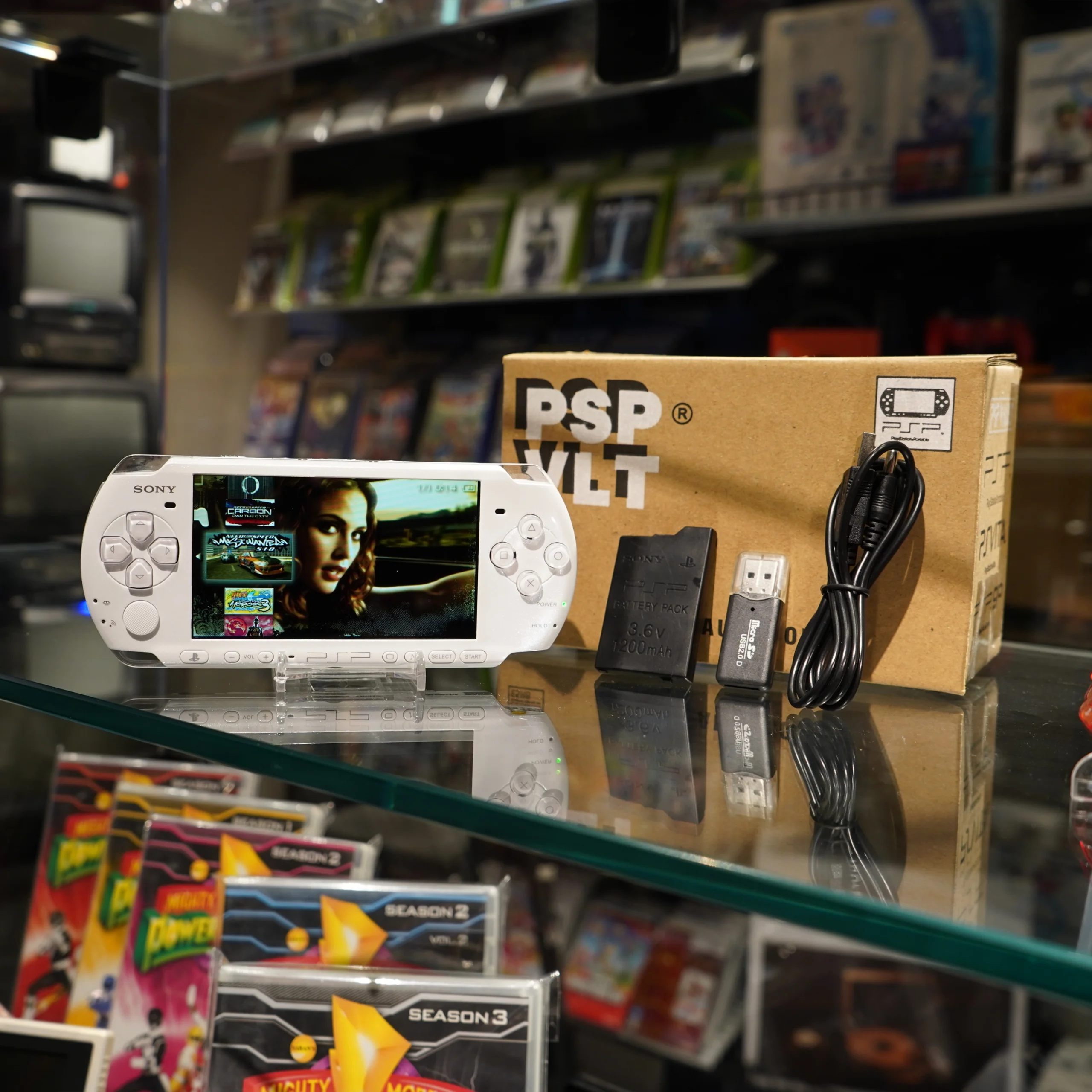 PSP 3000 128GB - Pearl White 3 PSP 3000 128GB - Pearl White - Image 3