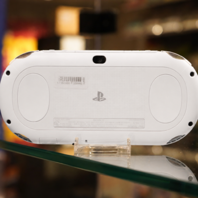 PS Vita Slim PCH-2000 Glacier White ZA22 rear view